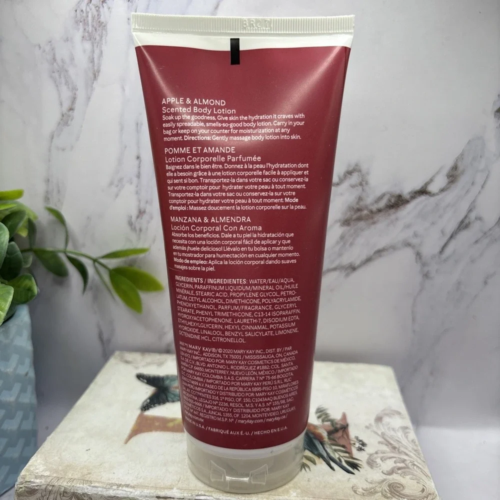 Mary Kay Apple & Almond‎ Scented Body Lotion 6.7 FL. OZ. New